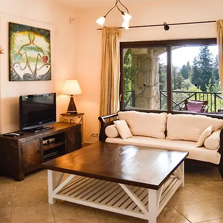 Important Group Bd436 - Silver Villa *